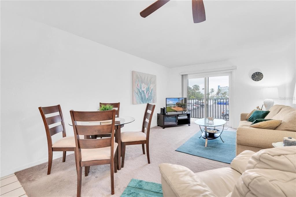 10365 PARADISE BOULEVARD # 4, TREASURE ISLAND, FL 33706 — zdjęcie 4