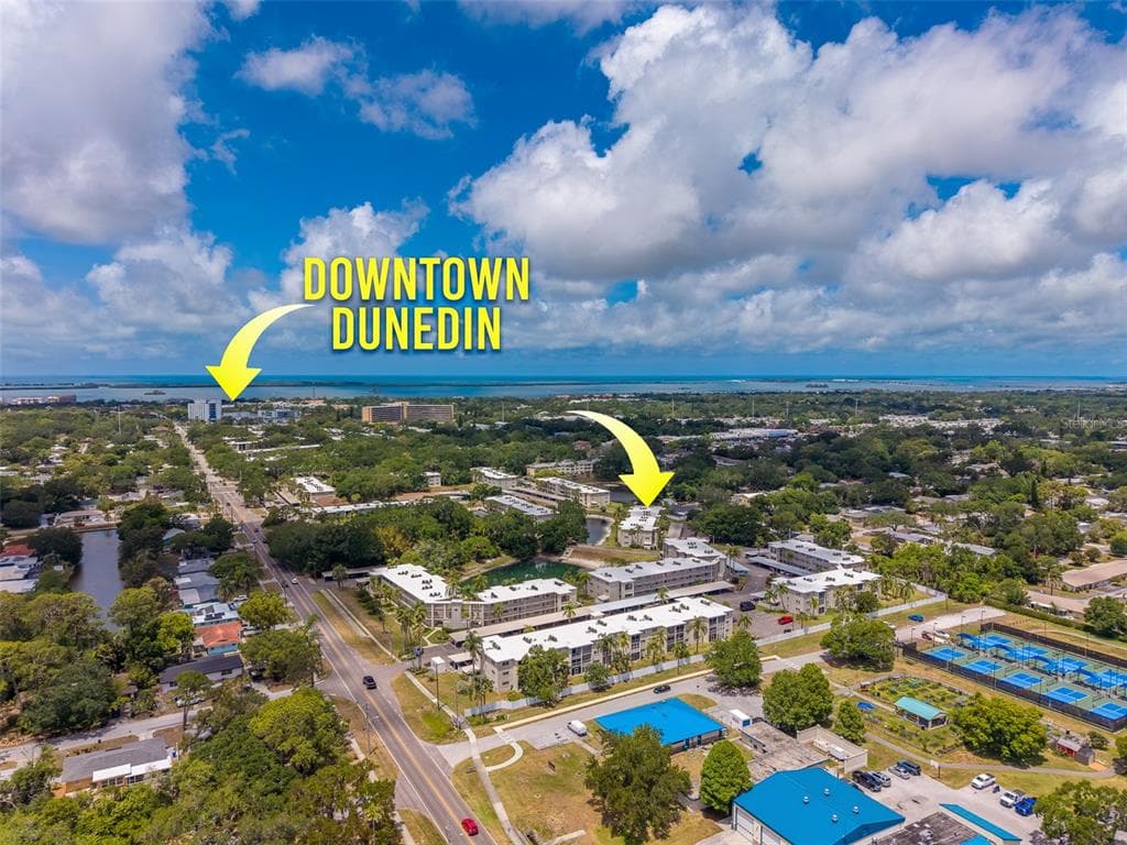 946 VIRGINIA STREET # 107, DUNEDIN, FL 34698 — zdjęcie 3