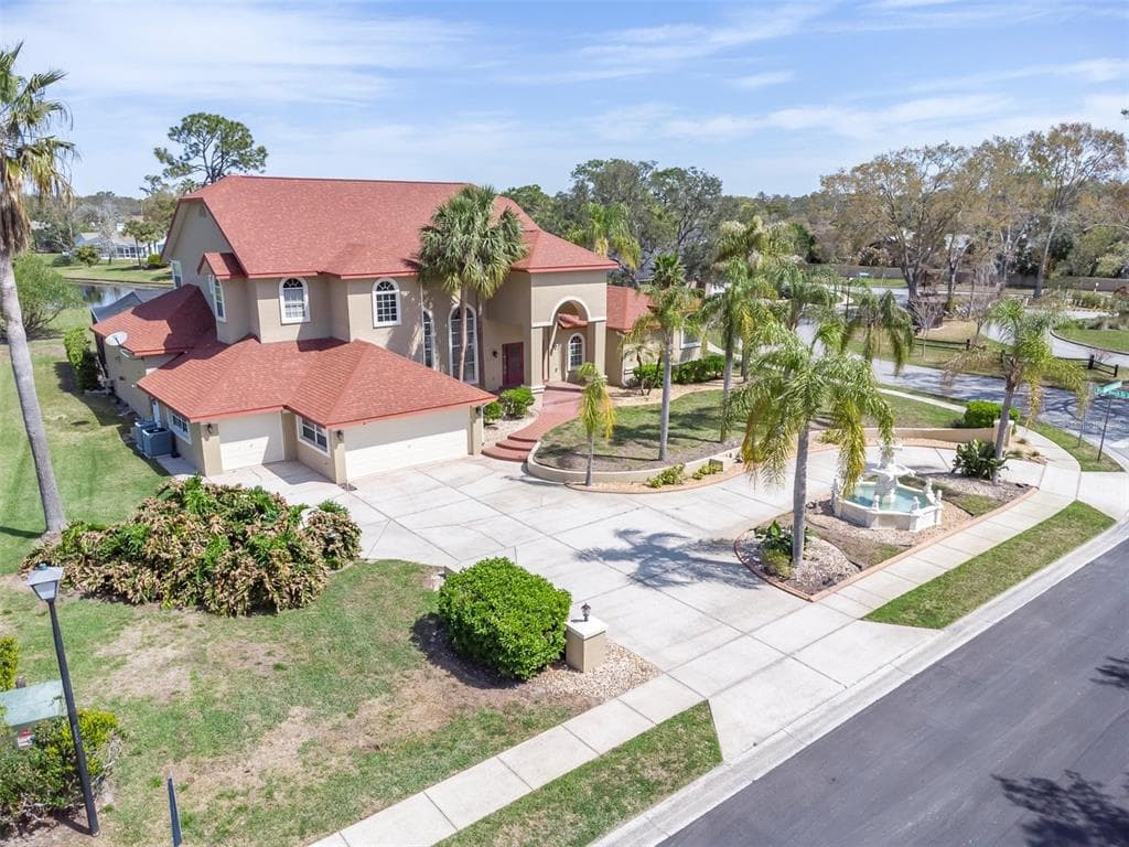 4404 LAKE IN THE WOODS DRIVE, SPRING HILL, FL 34607