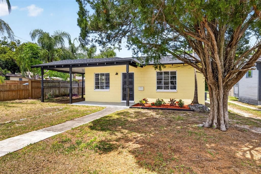 834 E LIME STREET, LAKELAND, FL 33801