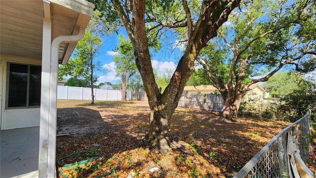 4518 YORKSHIRE AVENUE, SPRING HILL, FL 34609 — zdjęcie 3