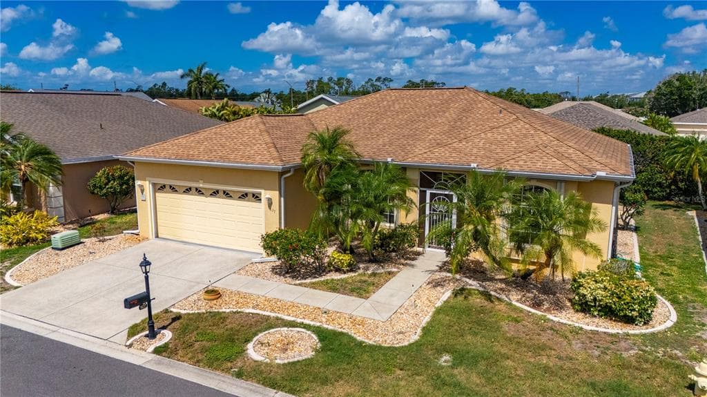 1637 PALACE COURT, PORT CHARLOTTE, FL 33980