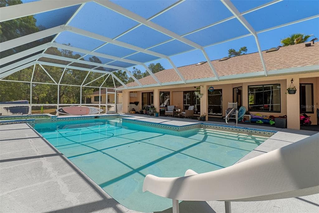 8959 NAKOMA WAY, WEEKI WACHEE, FL 34613 — zdjęcie 3