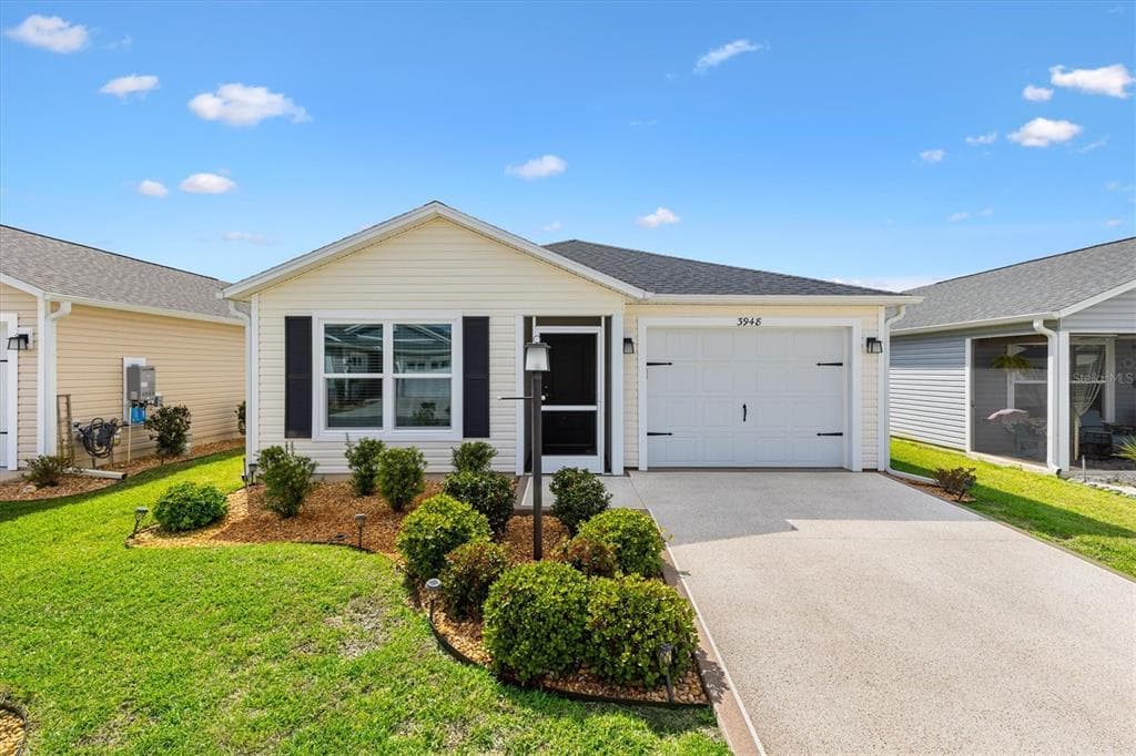 3948 MUNFORD TERRACE, THE VILLAGES, FL 32163