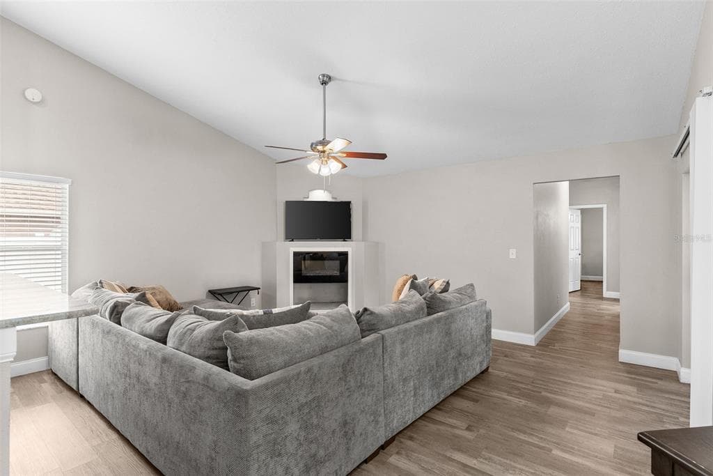 12106 SHADY FOREST DRIVE, RIVERVIEW, FL 33569 — zdjęcie 4