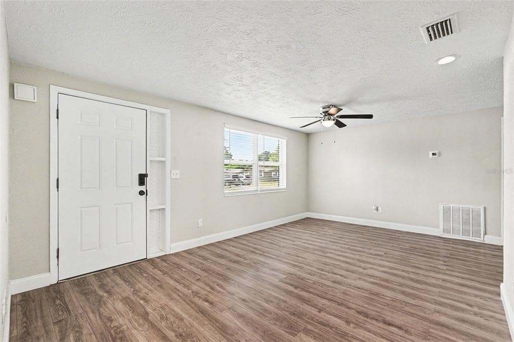 4113 KIBLER LANE, HOLIDAY, FL 34691 — zdjęcie 2