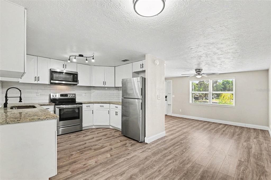 4113 KIBLER LANE, HOLIDAY, FL 34691 — zdjęcie 5