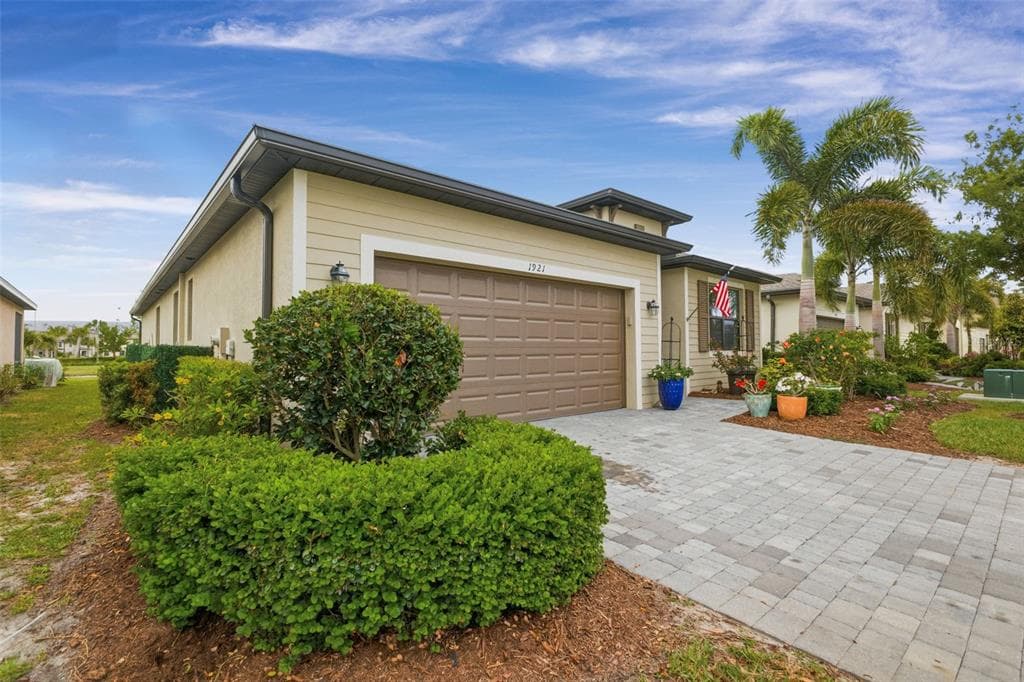 1921 E ISLES ROAD, PORT CHARLOTTE, FL 33953 — zdjęcie 4