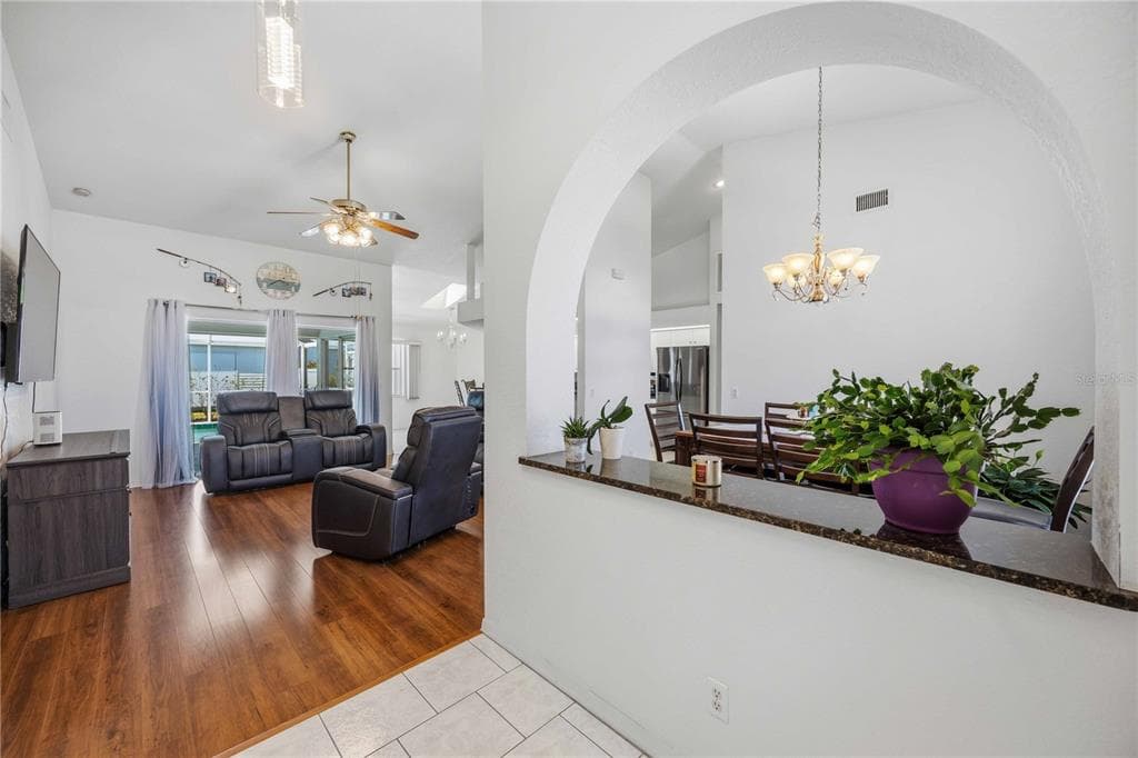 23530 CLAY AVENUE, PORT CHARLOTTE, FL 33954 — zdjęcie 4