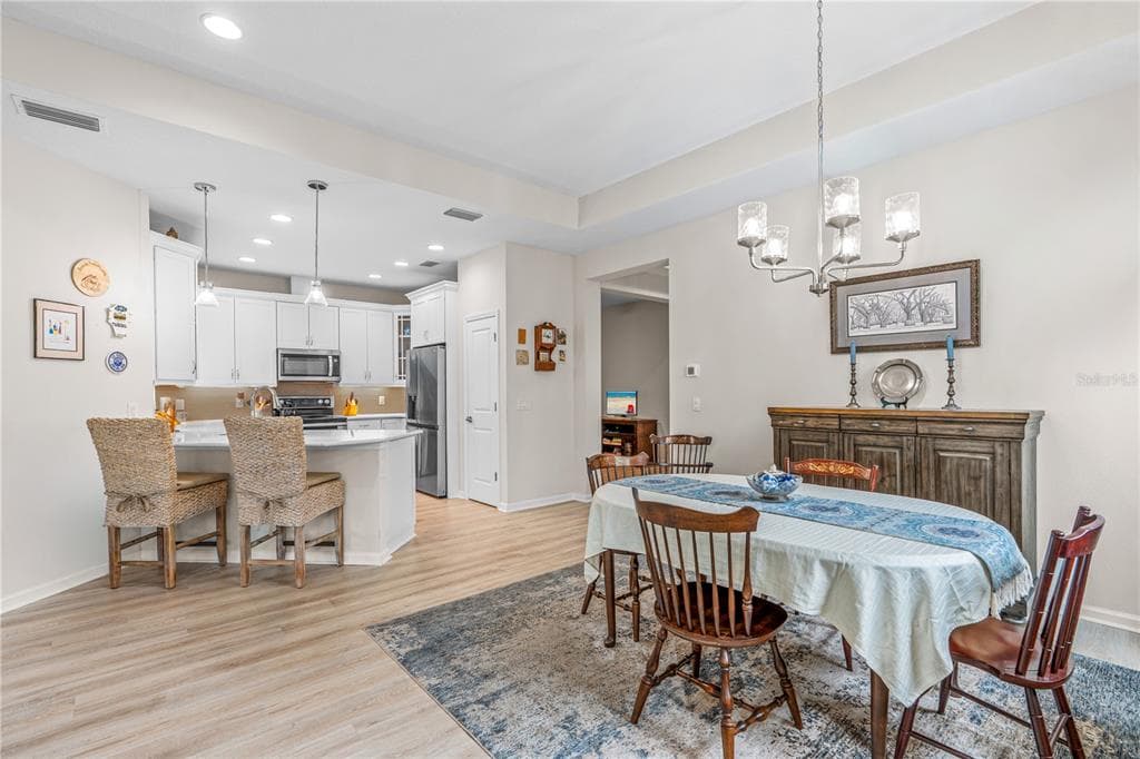 466 MARGARITAVILLE AVENUE, DAYTONA BEACH, FL 32124 — zdjęcie 2