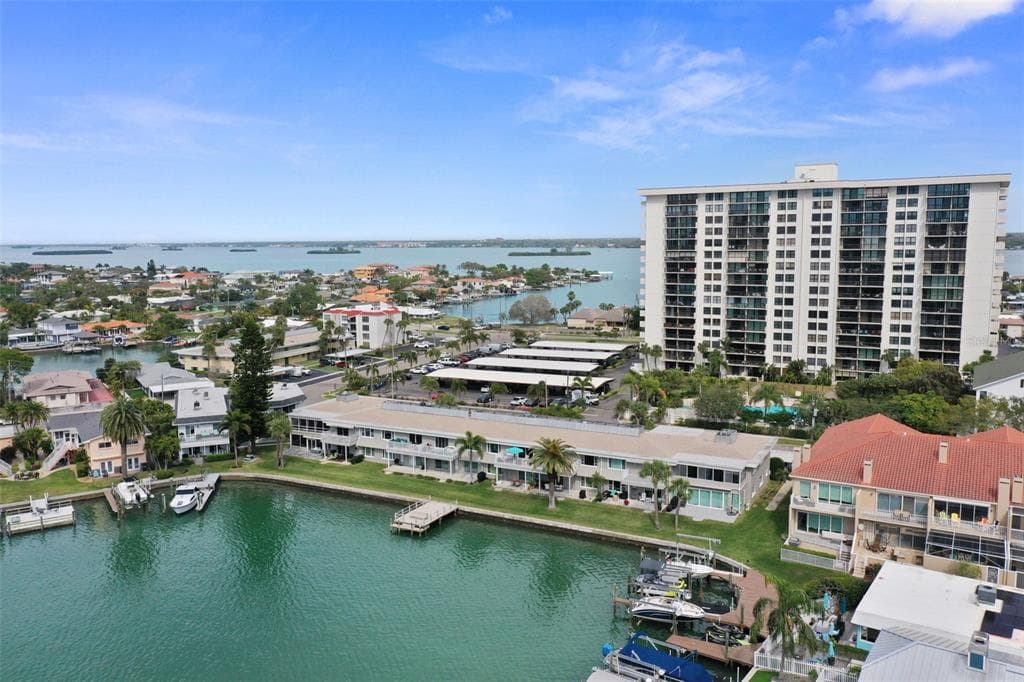 400 LARBOARD WAY # 103, CLEARWATER BEACH, FL 33767 — zdjęcie 2