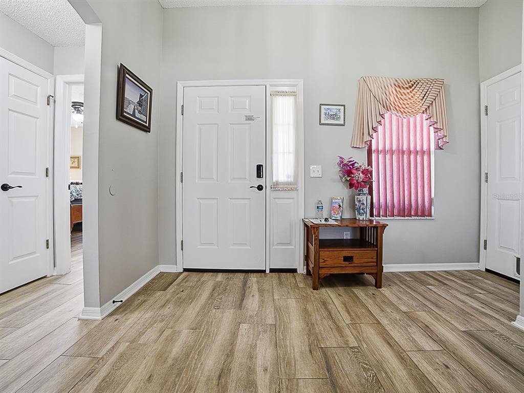 820 CORTEZ AVENUE, LADY LAKE, FL 32159 — zdjęcie 3
