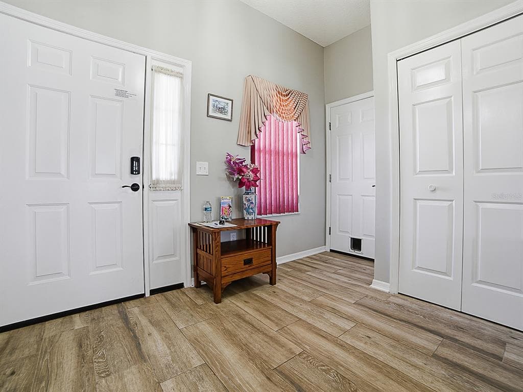 820 CORTEZ AVENUE, LADY LAKE, FL 32159 — zdjęcie 4