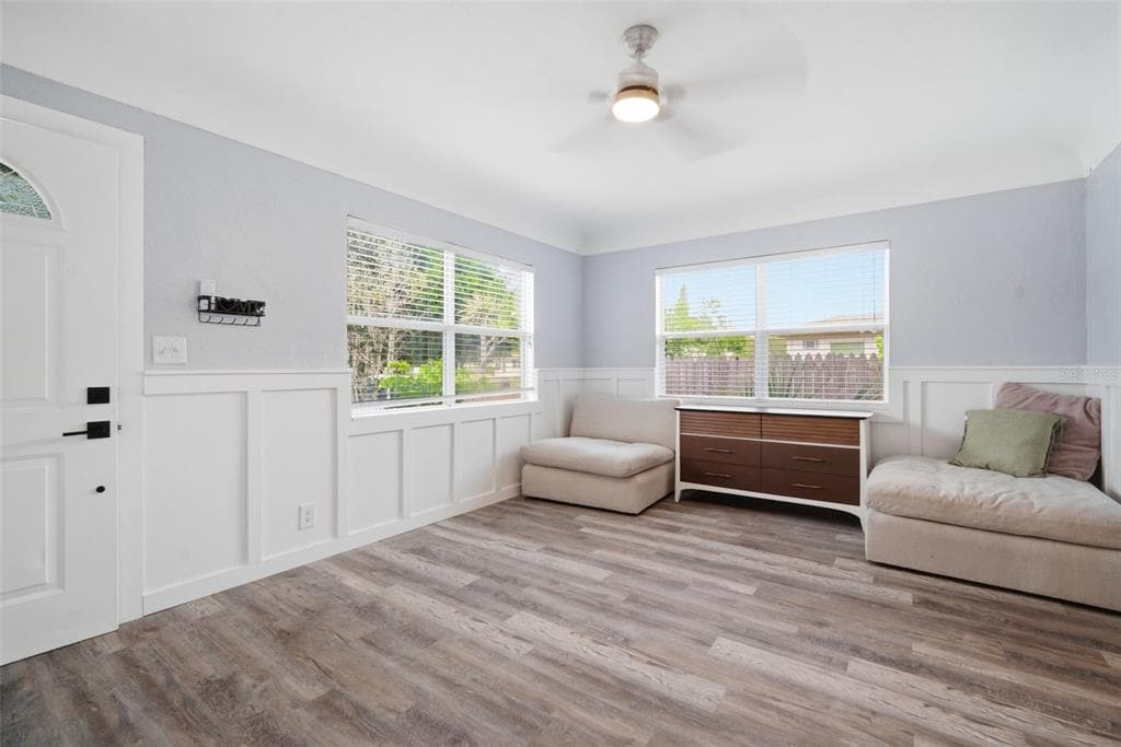4120 BURLINGTON AVENUE N, ST PETERSBURG, FL 33713 — zdjęcie 5