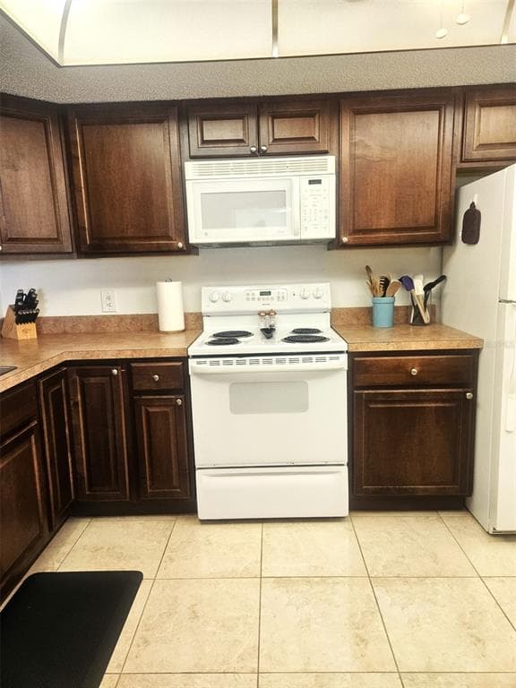 307 PINE HOLLOW CIRCLE # 307, ENGLEWOOD, FL 34223 — zdjęcie 5