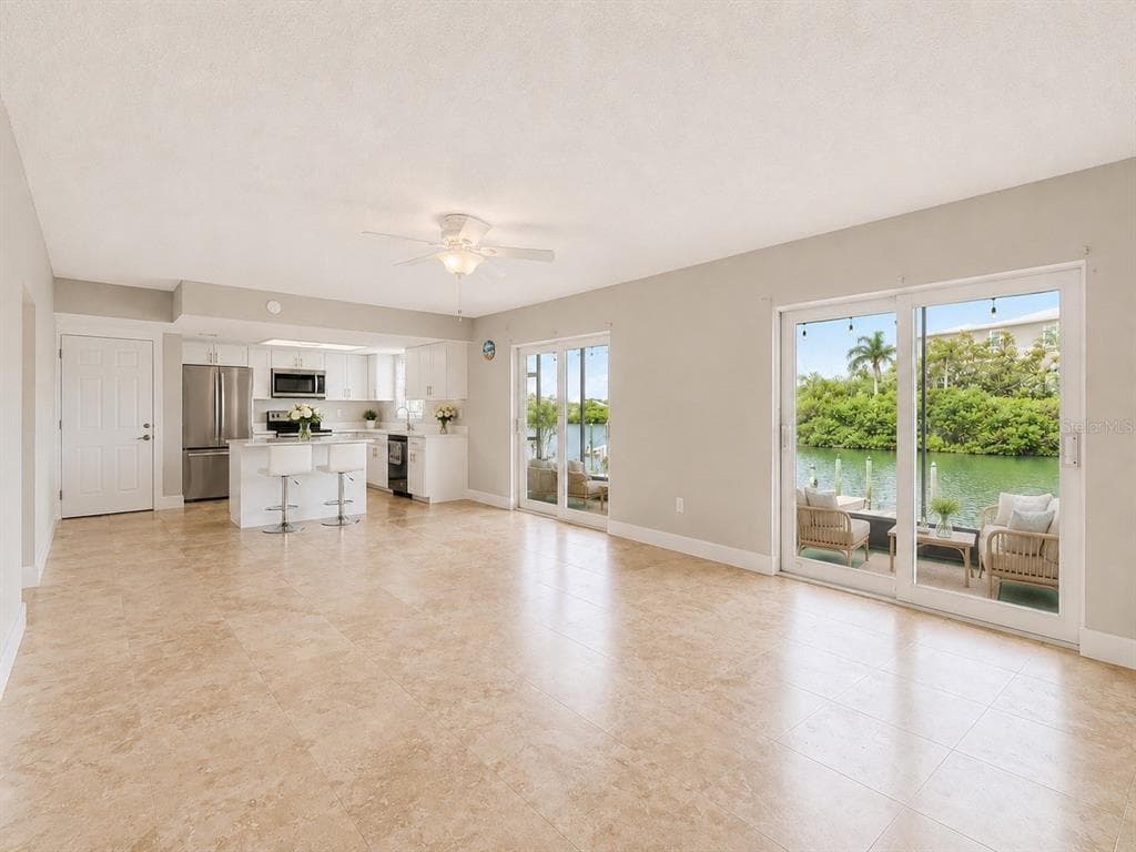 8818 BAY POINTE DRIVE # 108, TAMPA, FL 33615 — zdjęcie 3