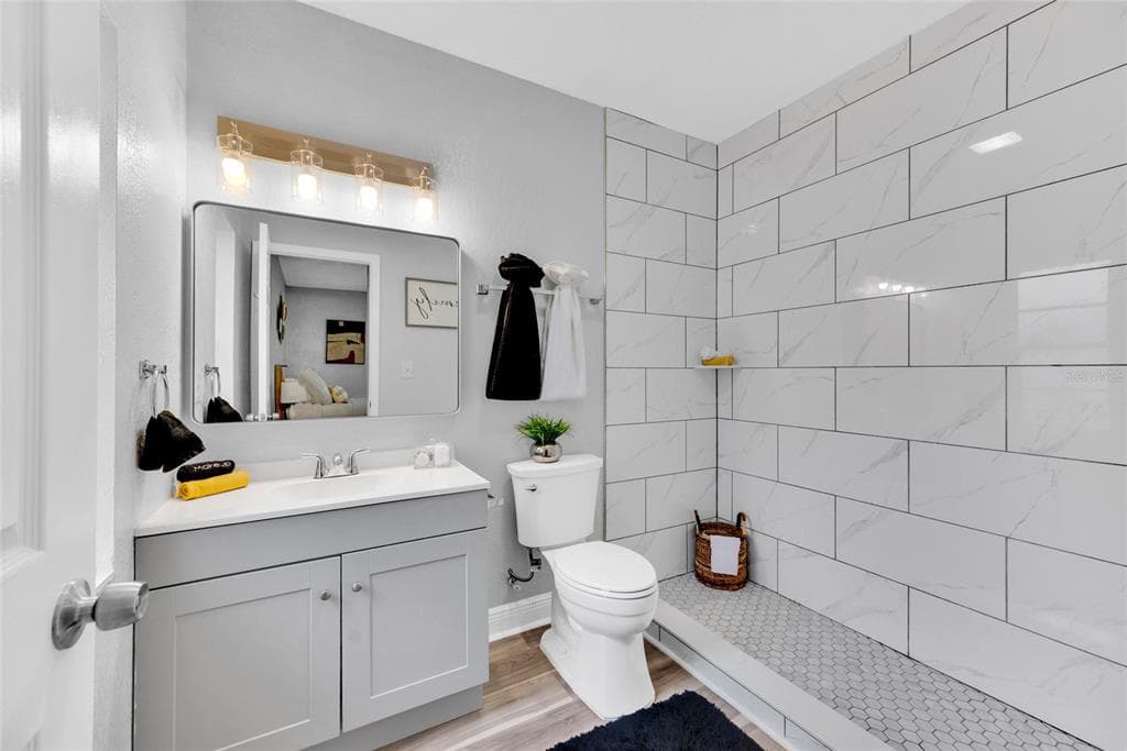429 E OAKWOOD STREET, TARPON SPRINGS, FL 34689 — zdjęcie 4