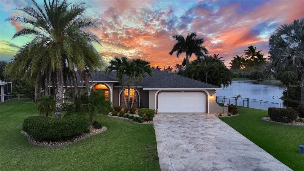 515 GLEASON PARKWAY, CAPE CORAL, FL 33914