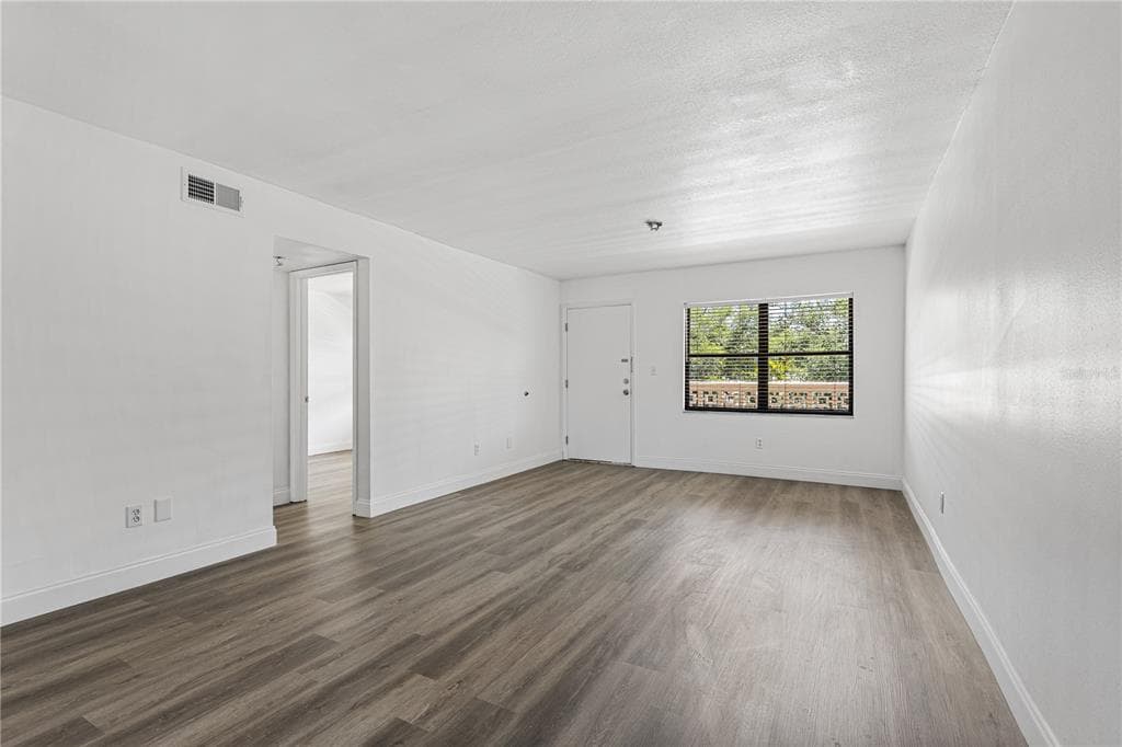 5080 LOCUST STREET NE # 322, ST PETERSBURG, FL 33703 — zdjęcie 5