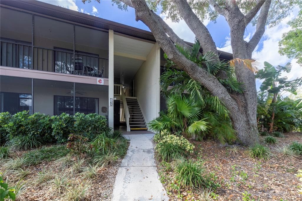 646 BIRD BAY DRIVE E # 207, VENICE, FL 34285