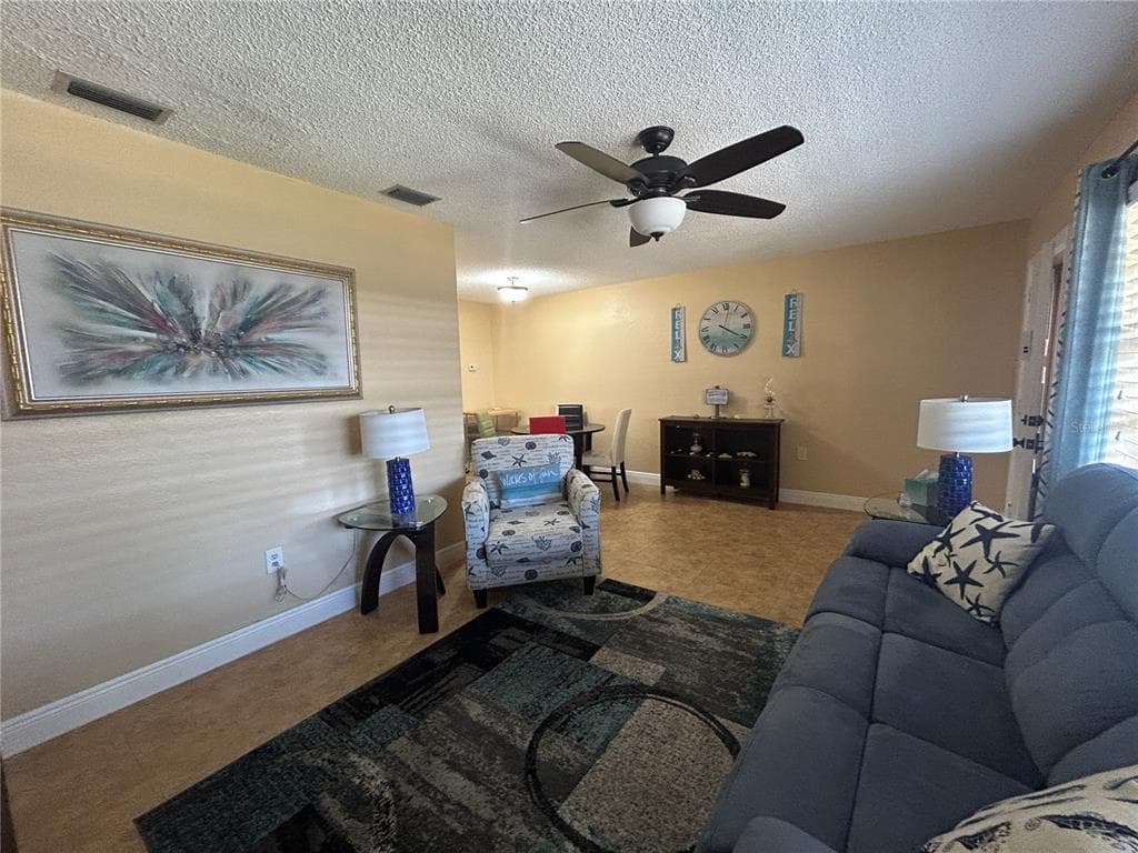 10037 62ND TERRACE N # 15, ST PETERSBURG, FL 33708 — zdjęcie 3