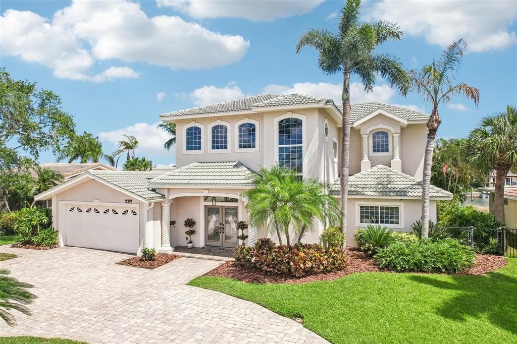 2032 MASSACHUSETTS AVENUE NE, ST PETERSBURG, FL 33703 — zdjęcie 4