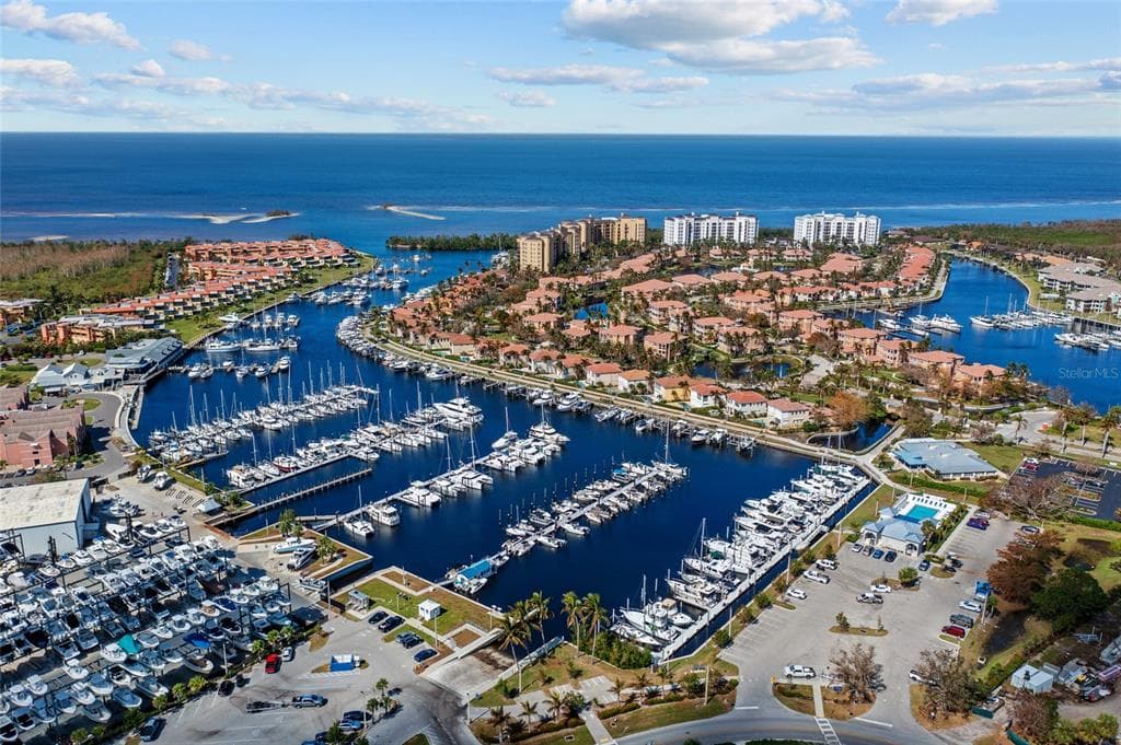 3336 SUNSET KEY CIRCLE # D, PUNTA GORDA, FL 33955 — zdjęcie 2