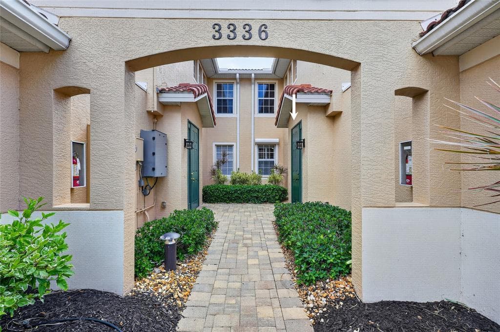 3336 SUNSET KEY CIRCLE # D, PUNTA GORDA, FL 33955 — zdjęcie 4