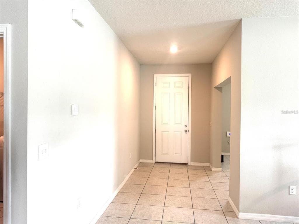 863 HUDSON VALLEY DRIVE, POINCIANA, FL 34759 — zdjęcie 2
