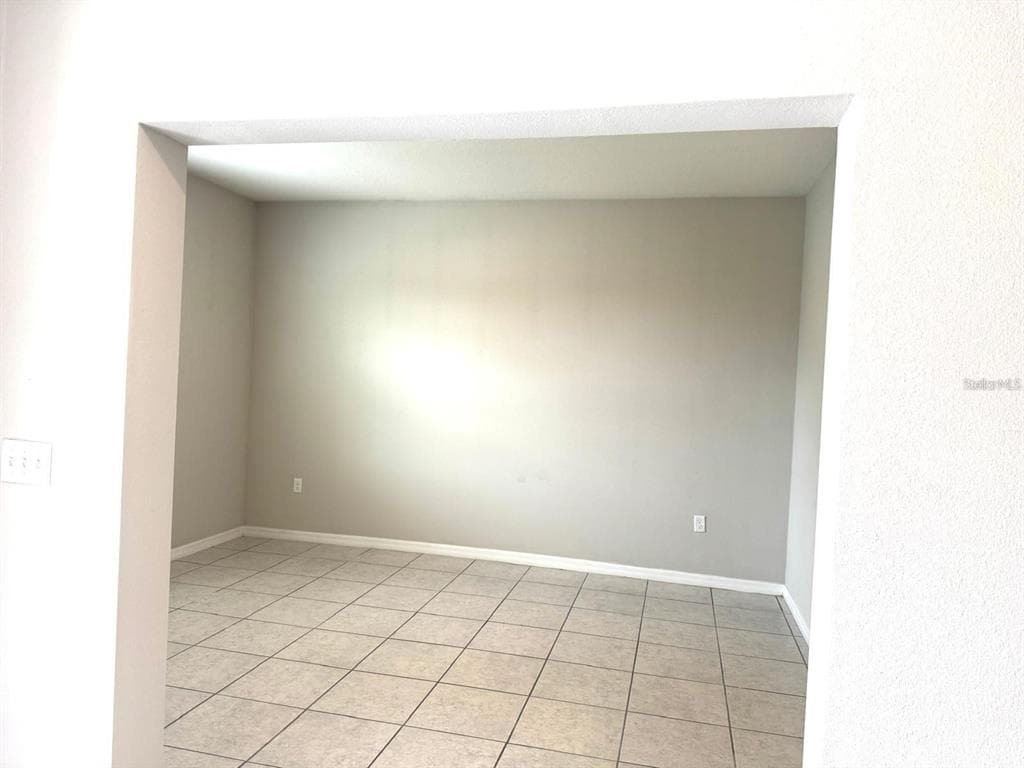 863 HUDSON VALLEY DRIVE, POINCIANA, FL 34759 — zdjęcie 4
