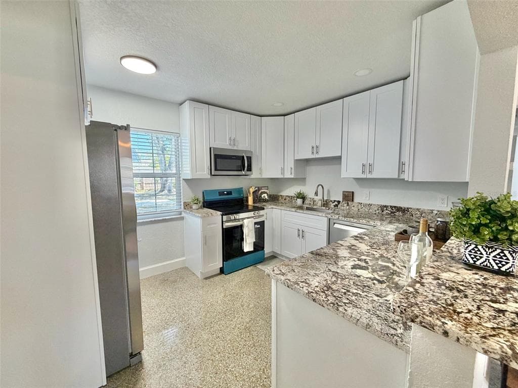 5731 66TH AVENUE N, PINELLAS PARK, FL 33781 — zdjęcie 5