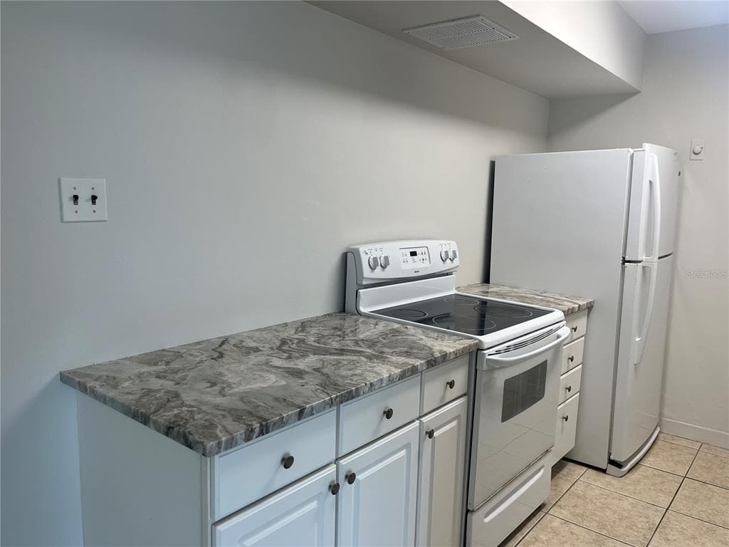 10355 PARADISE BOULEVARD # 113, TREASURE ISLAND, FL 33706 — zdjęcie 4