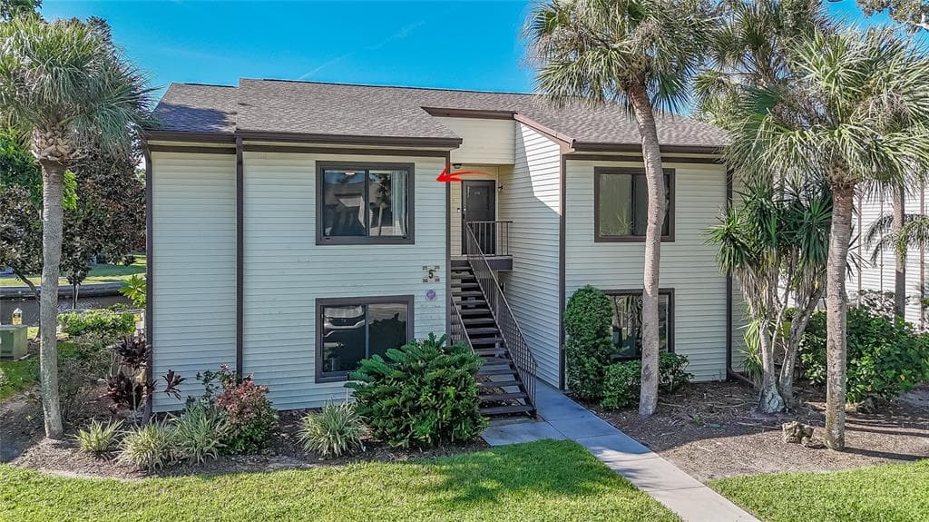 372 MOORINGS COVE DRIVE # 372, TARPON SPRINGS, FL 34689