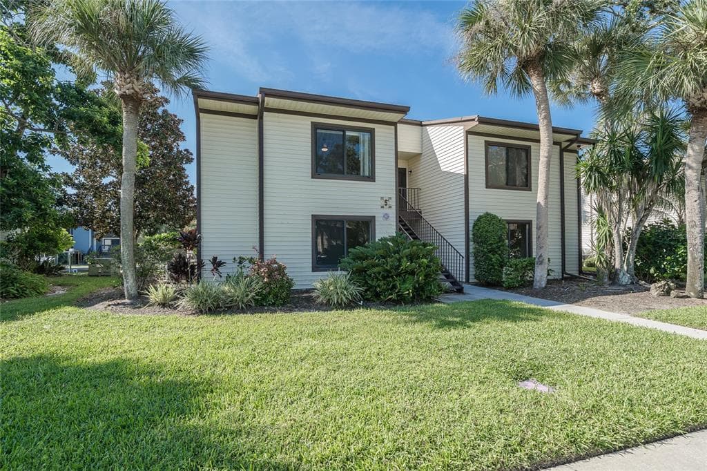 372 MOORINGS COVE DRIVE # 372, TARPON SPRINGS, FL 34689 — zdjęcie 4