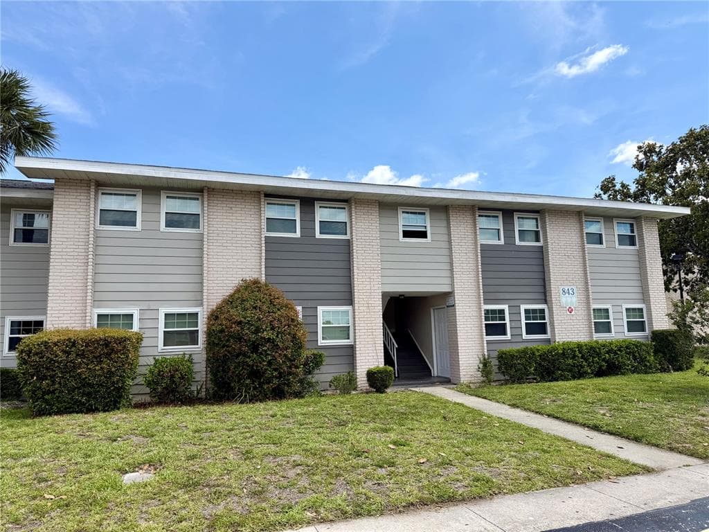 843 SKY LAKE CIRCLE # D, ORLANDO, FL 32809