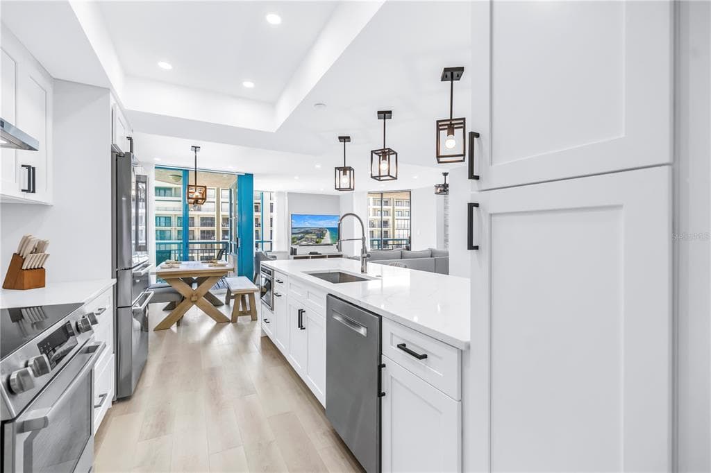 1520R GULF BOULEVARD # 906, CLEARWATER BEACH, FL 33767 — zdjęcie 5