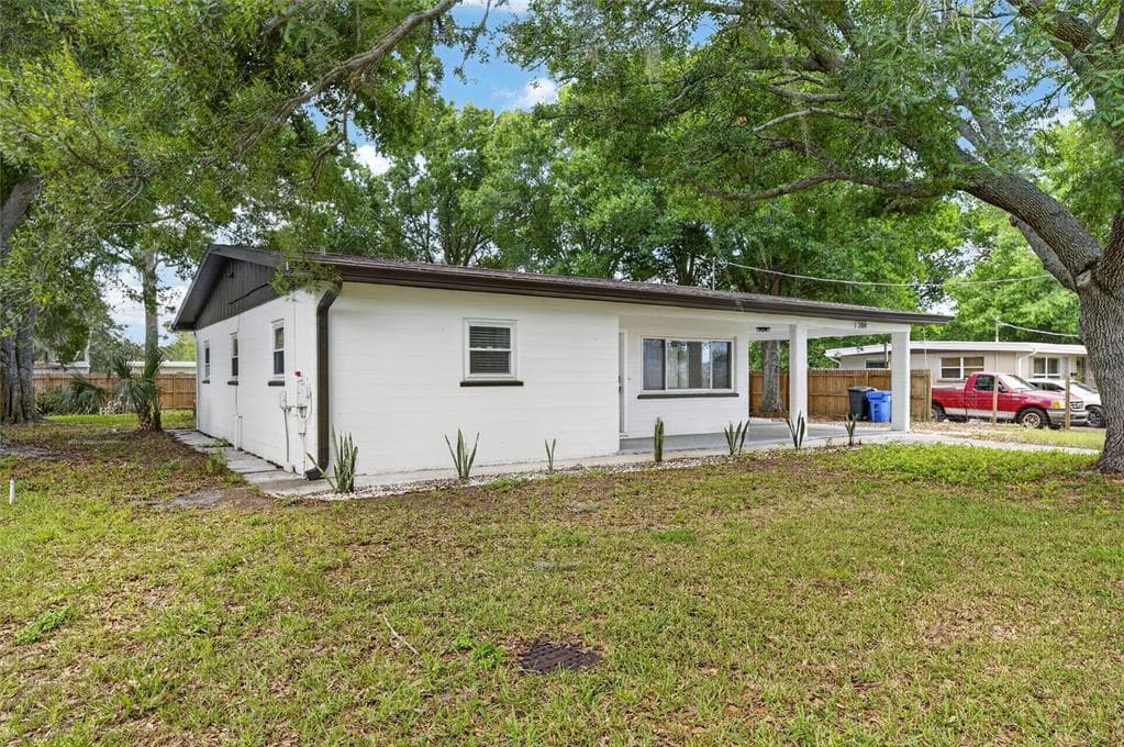 204 7TH AVENUE NW, RUSKIN, FL 33570 — zdjęcie 4