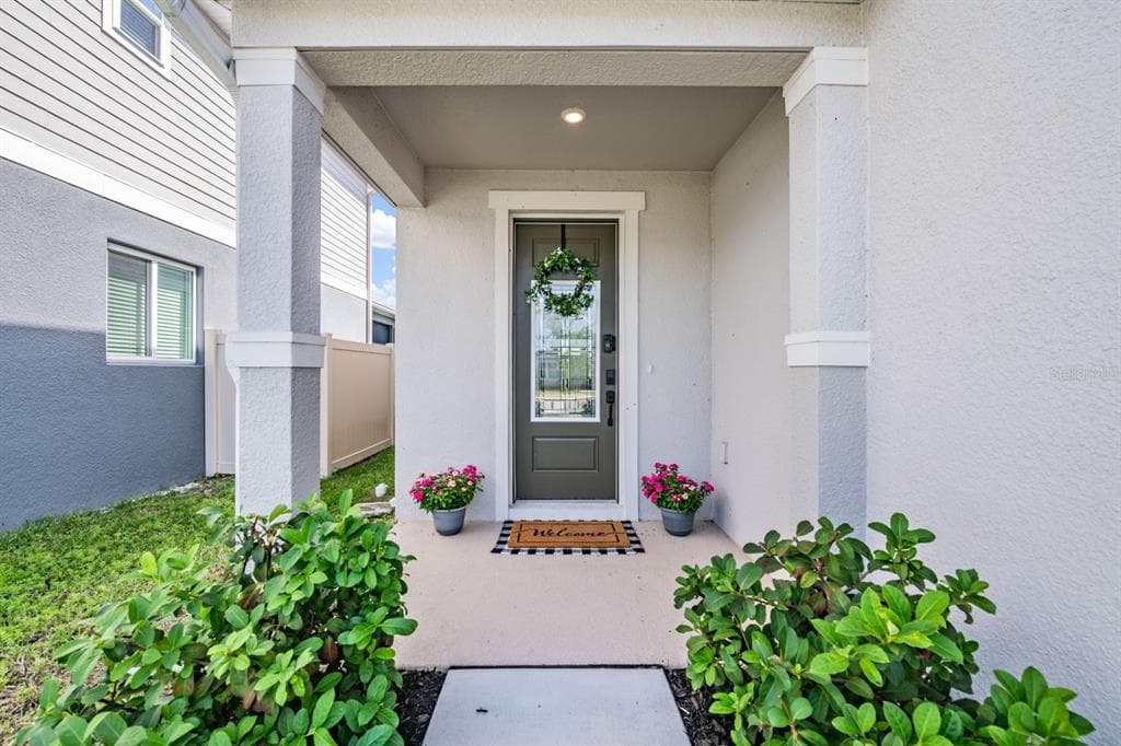 37668 YUKON DRIVE, ZEPHYRHILLS, FL 33540 — zdjęcie 2