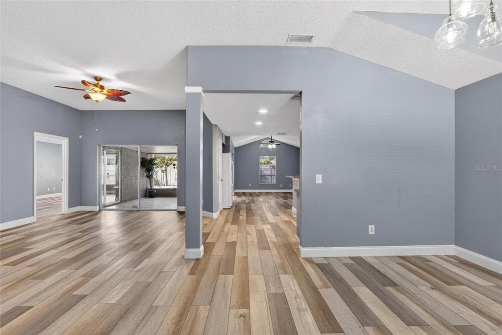 305 SAND RIDGE DRIVE, VALRICO, FL 33594 — zdjęcie 5