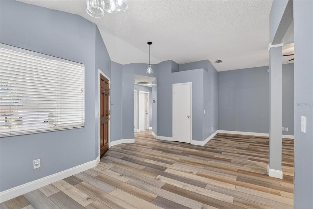 305 SAND RIDGE DRIVE, VALRICO, FL 33594 — zdjęcie 4