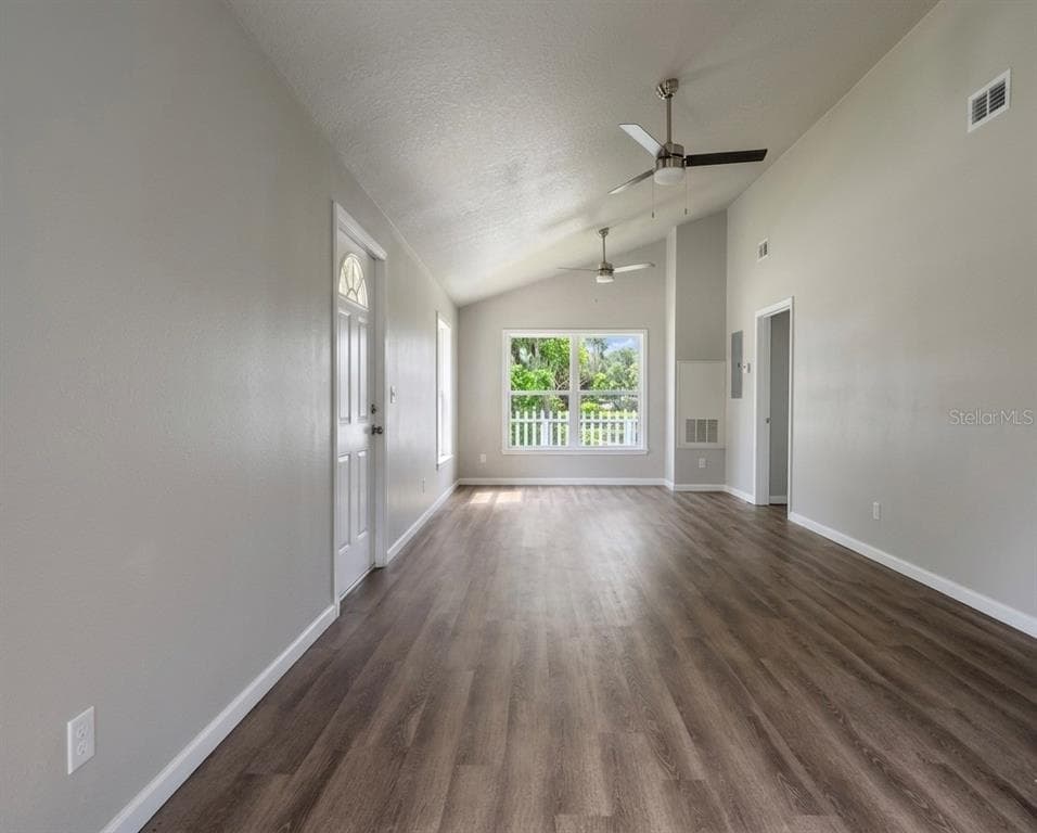 357 N MAIN AVENUE, GROVELAND, FL 34736 — zdjęcie 4