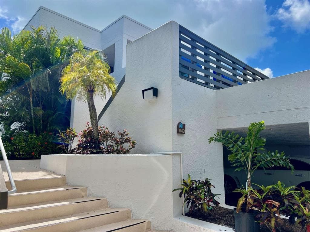 843 BAYPORT WAY # 843, LONGBOAT KEY, FL 34228