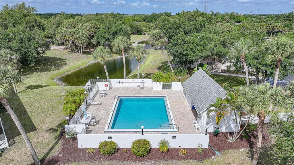1051 FORREST NELSON BOULEVARD # 201, PORT CHARLOTTE, FL 33952 — zdjęcie 3