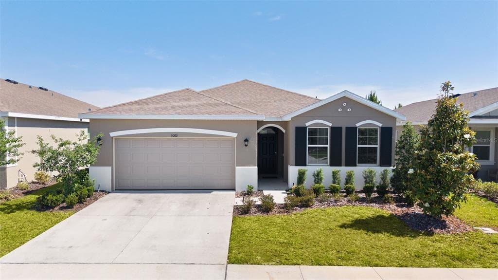 5092 STOKES WAY, WILDWOOD, FL 34785