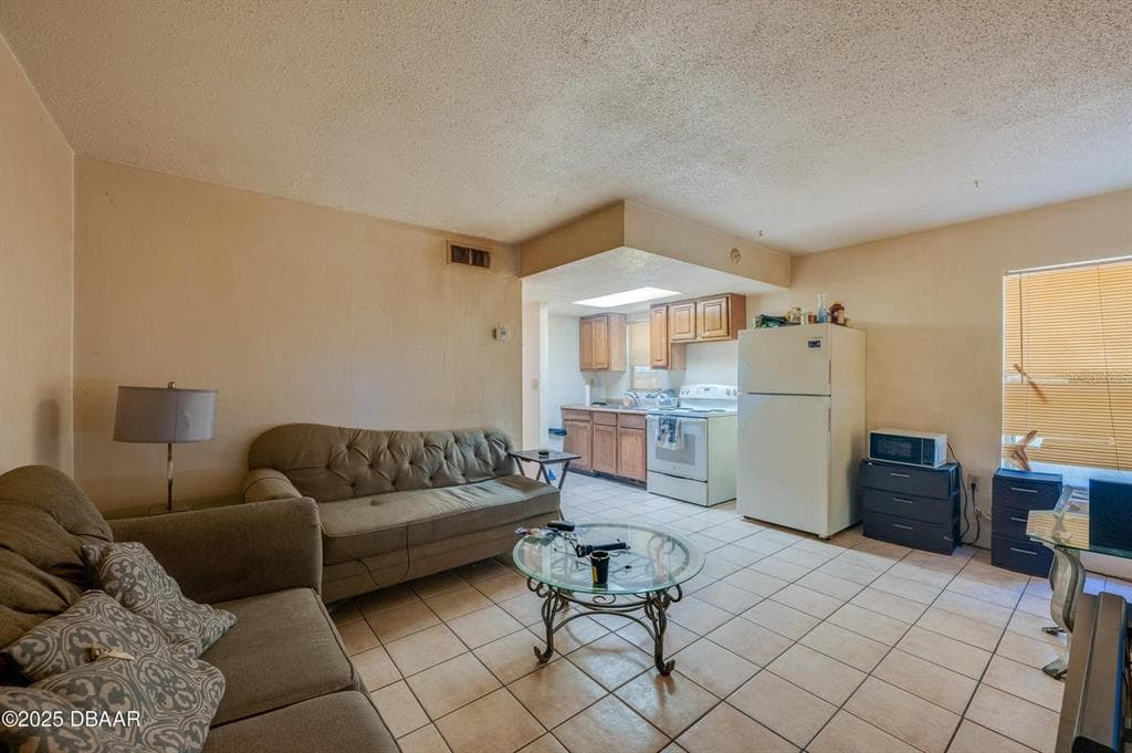600 S SEGRAVE STREET, DAYTONA BEACH, FL 32114 — zdjęcie 3
