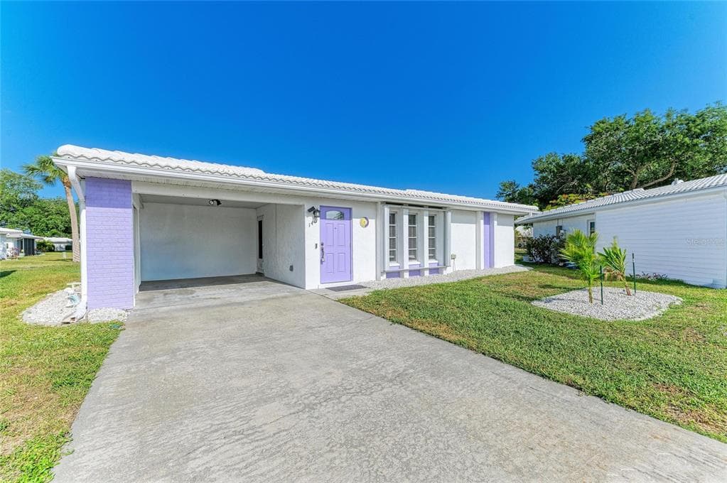 140 CIRCLEWOOD DRIVE # C1-4, VENICE, FL 34293