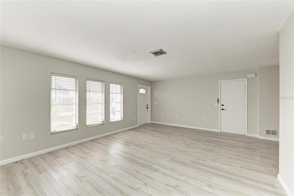 140 CIRCLEWOOD DRIVE # C1-4, VENICE, FL 34293 — zdjęcie 4