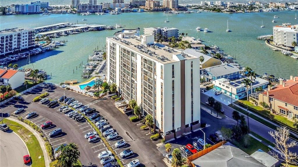 255 DOLPHIN POINT # 305, CLEARWATER BEACH, FL 33767