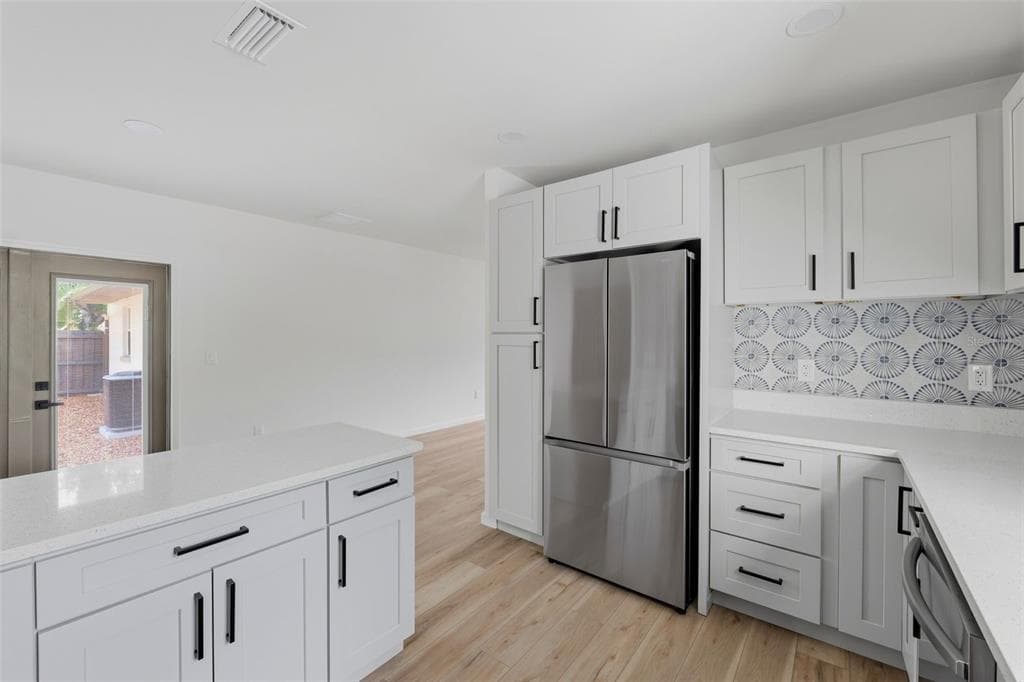 3030 5TH STREET N, ST PETERSBURG, FL 33704 — zdjęcie 4