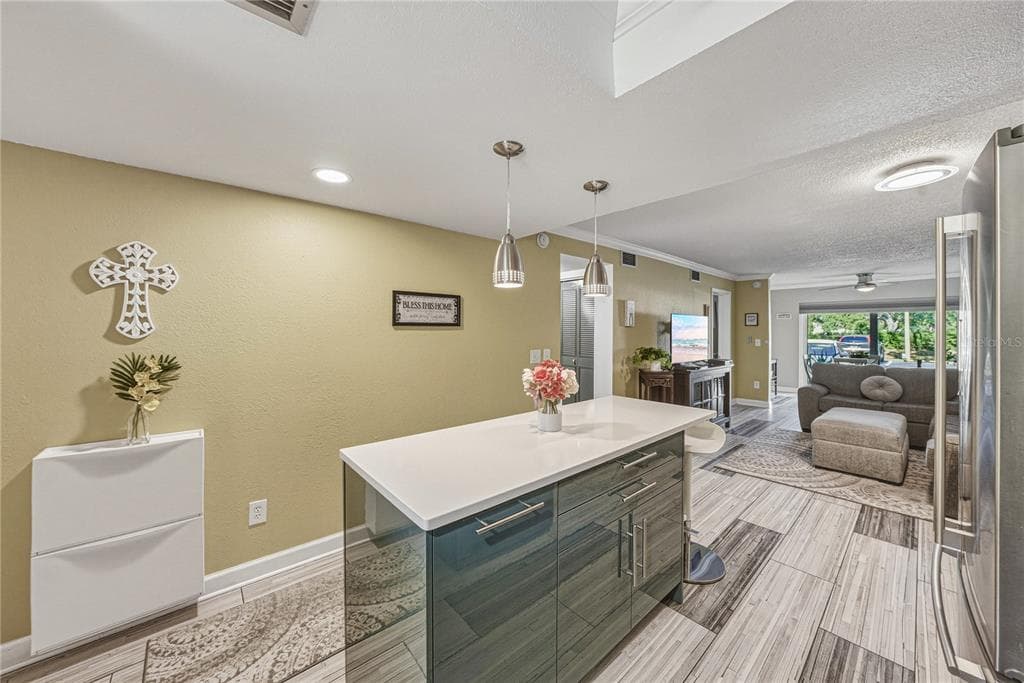 801 83RD AVENUE N # 108, ST PETERSBURG, FL 33702 — zdjęcie 5